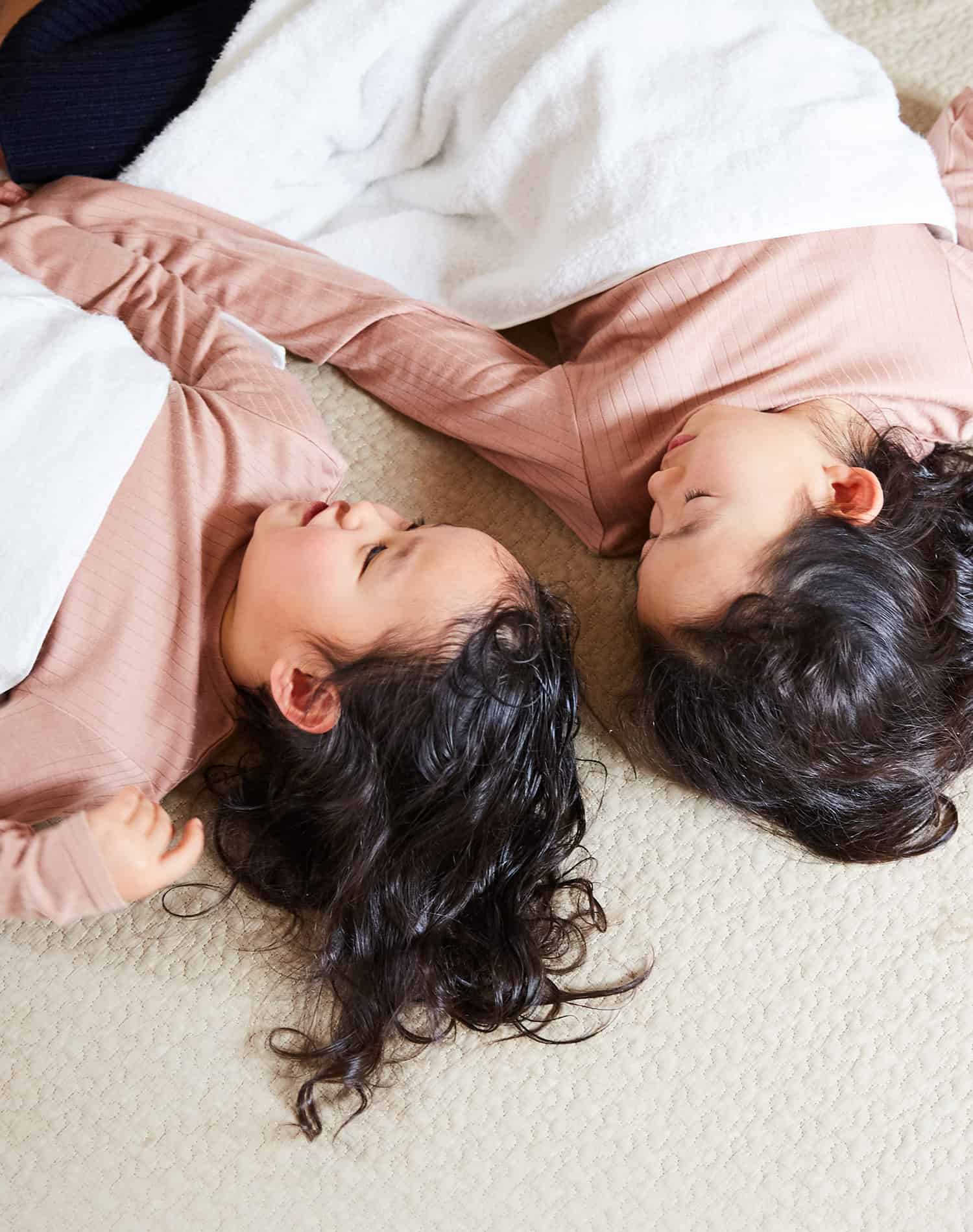 今治タオルsara-laのタオルを使用する姉妹